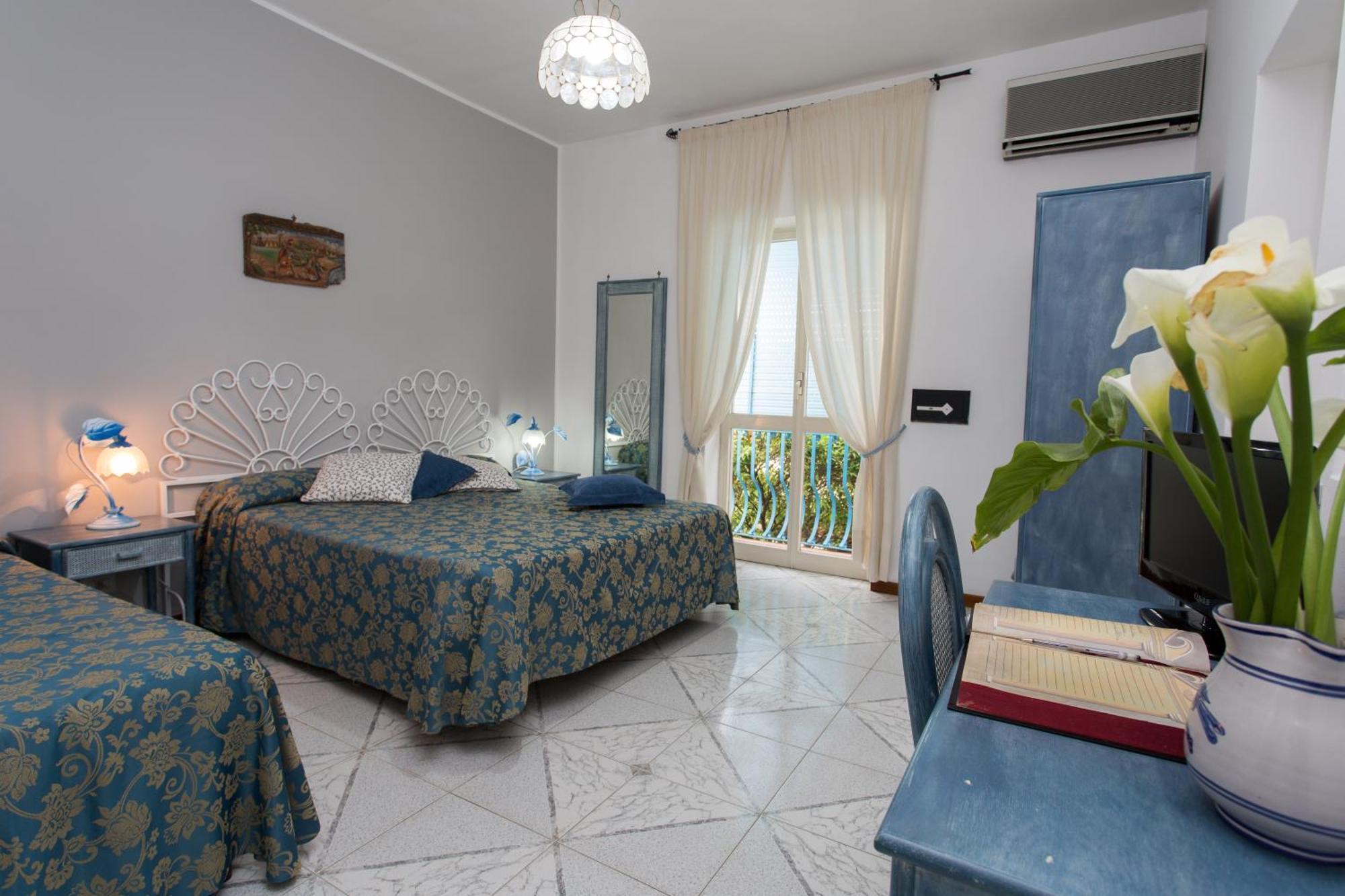 Hotel Poseidon Lipari  Buitenkant foto