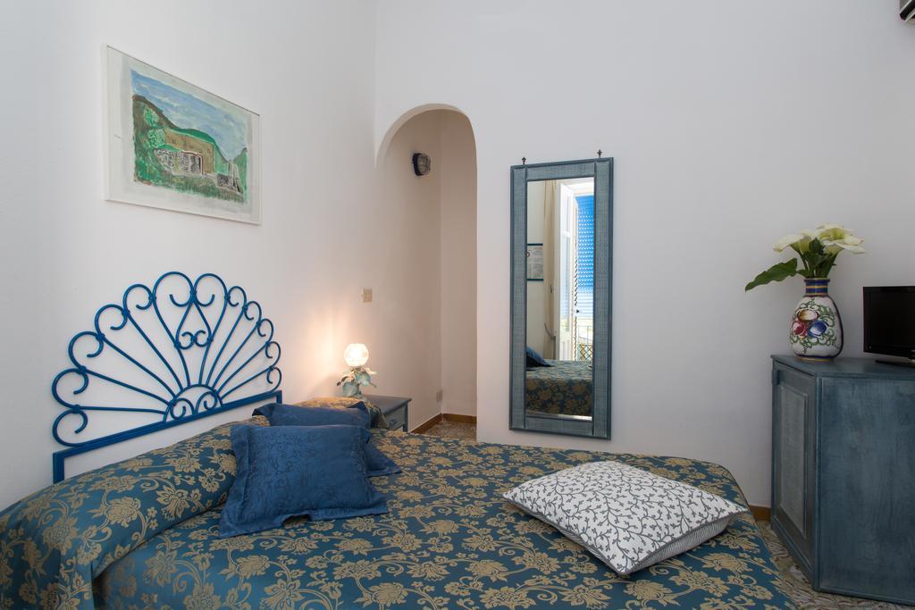 Hotel Poseidon Lipari  Buitenkant foto