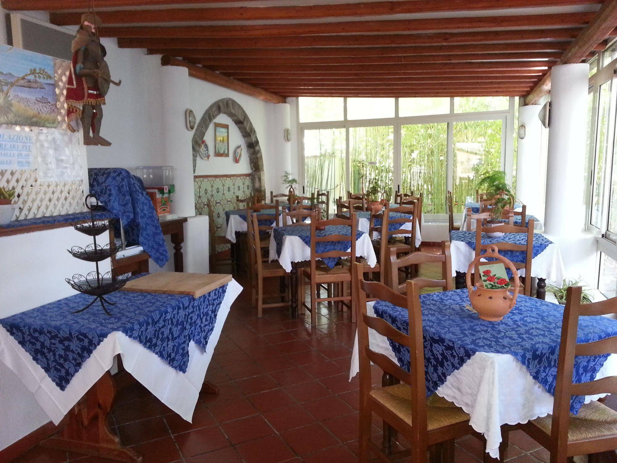 Hotel Poseidon Lipari  Buitenkant foto