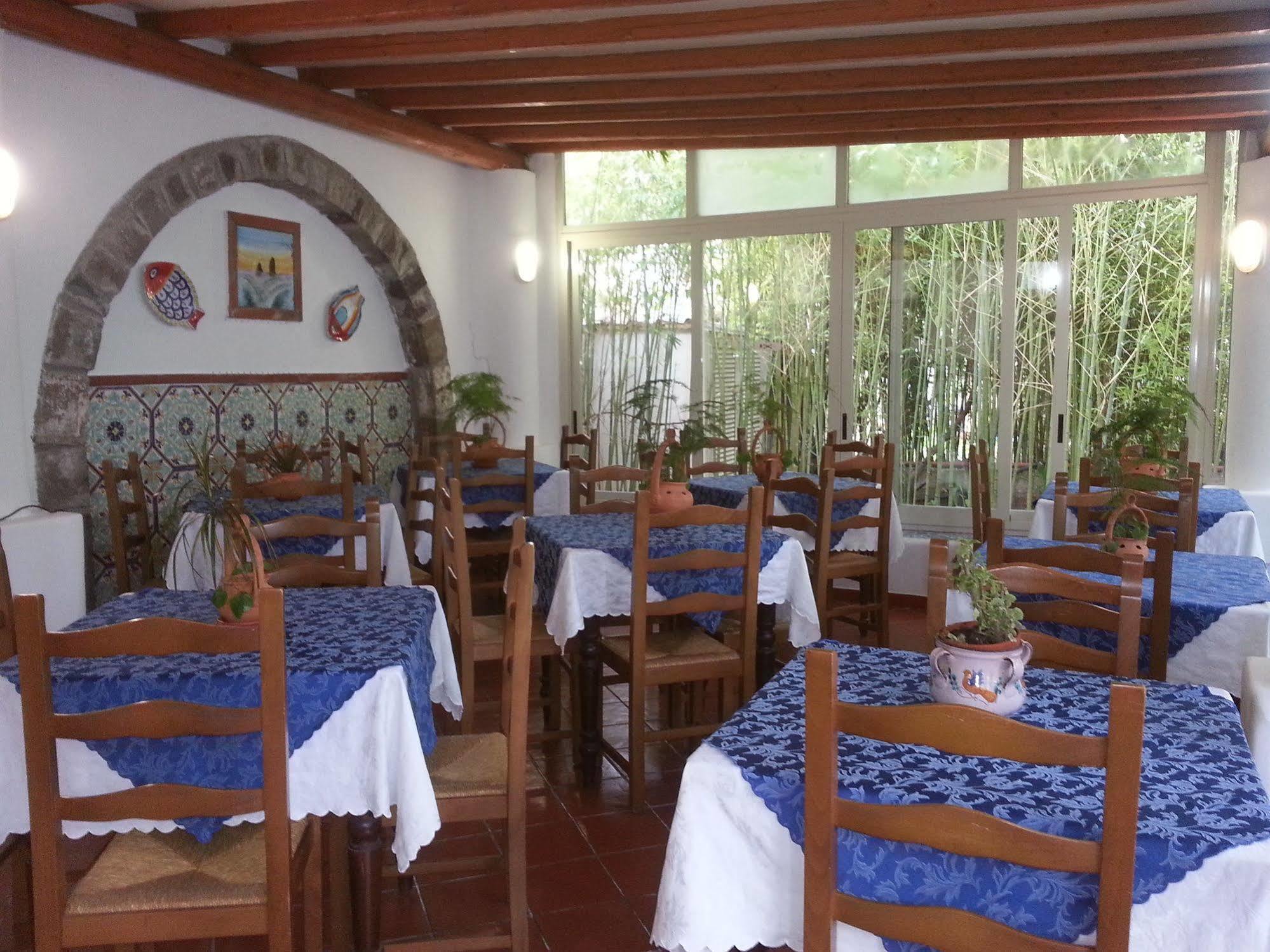 Hotel Poseidon Lipari  Buitenkant foto